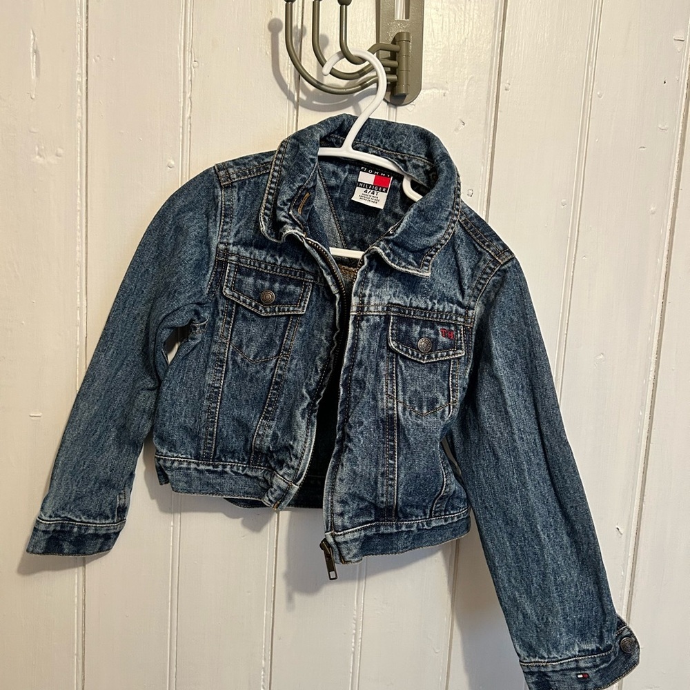 Vintage Tommy Hilfiger 4t Kids medium wash Denim zip up Jean Jacket - Picture 1 of 4